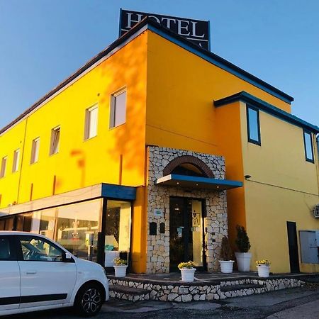 Hotel Villabella سان بونيفاتشيو المظهر الخارجي الصورة